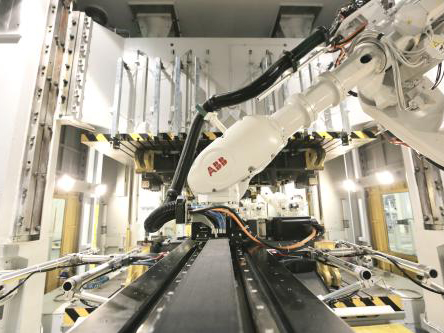 机器人维护保养：ABB机器人标准保养+更换SMB电池